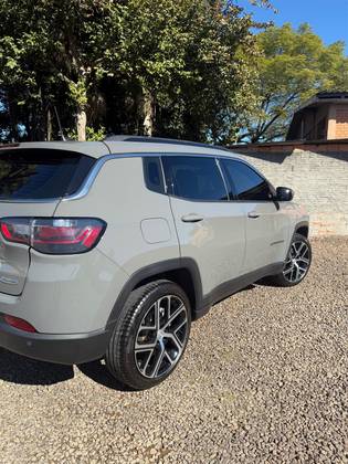JEEP COMPASS 1.3 T270 TURBO FLEX LONGITUDE AT6